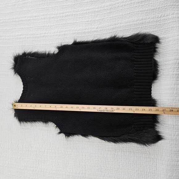 Sebby Collection Women's Medium M Black Faux Fur Sweater Vest EUC RN# 131159 - Picture 11 of 16